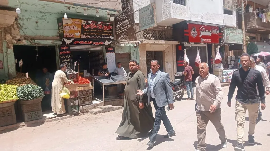 محافظ أسيوط: إزالة إشغالات شارع رياض بعد سنوات من العشوائية والتعديات