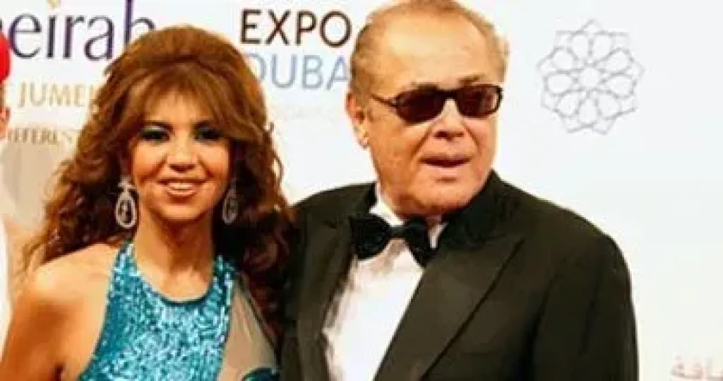 جواز سفر بوسي شلبي اسم الزوج محمود عبد العزيز وتاريخ الإصدار أبريل 2015