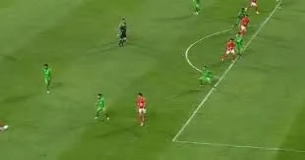 60 دقيقة.. المصري يبحث عن تقليل الفارق بعد تقدم الأهلي 3-1