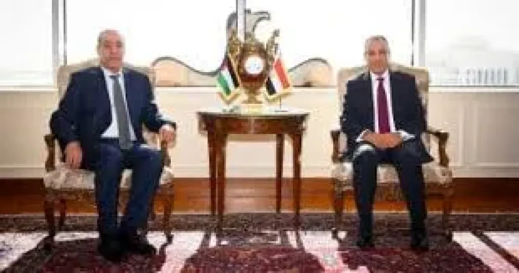 وزير الخارجية يجدد دعم مصر الكامل للسلطة الوطنية الفلسطينية