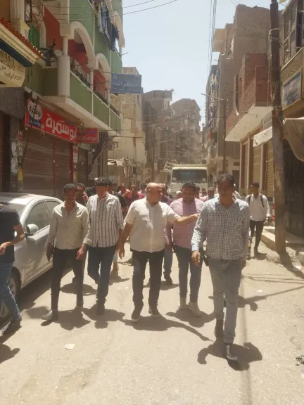 ممدوح جبر ينفذ اكبر  حملة لرفع الإشغالات لسكة الجديدة بحي غرب اسيوط