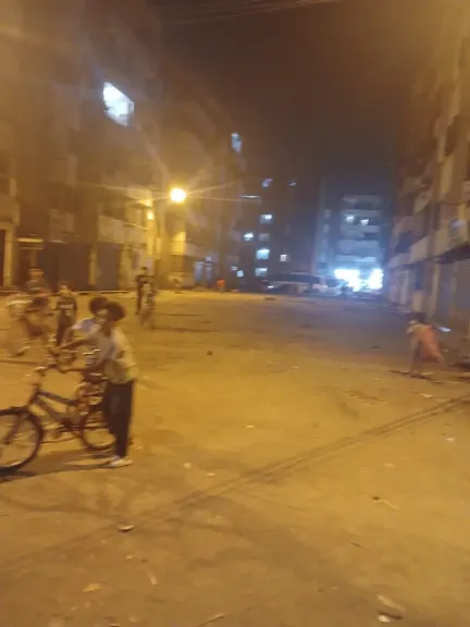 إصابة اكثر من شخص من الباعة الجائلين في مشاجره بمدينه مبارك بحي غرب