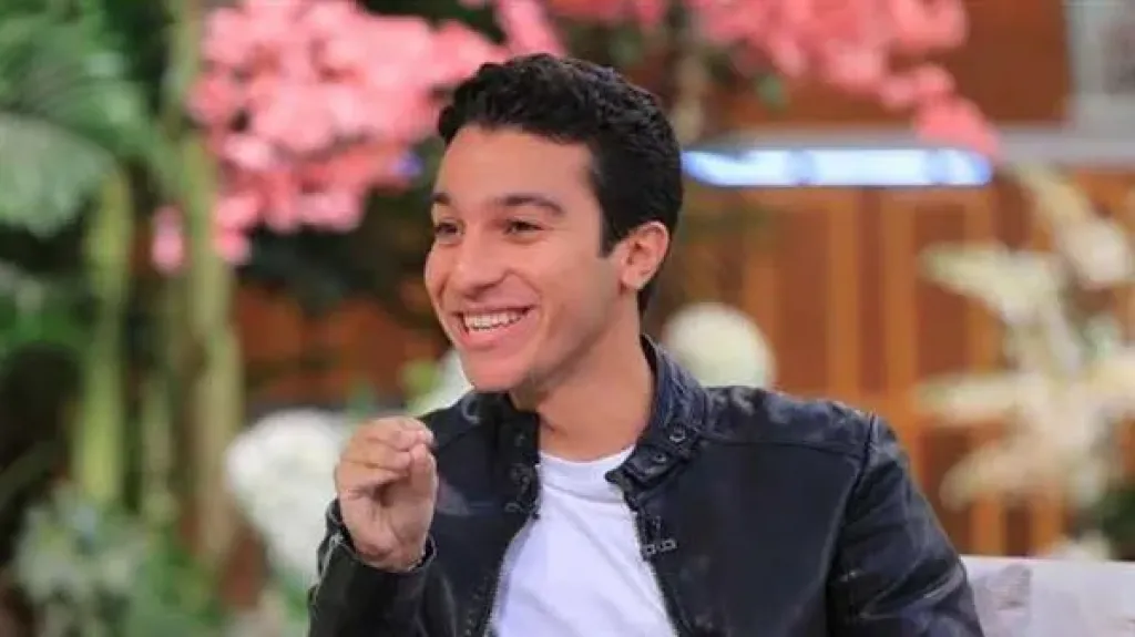بلاغ يتهم الفنان نور خالد النبوي بصدم شخص بسيارته على محور 26 يوليو