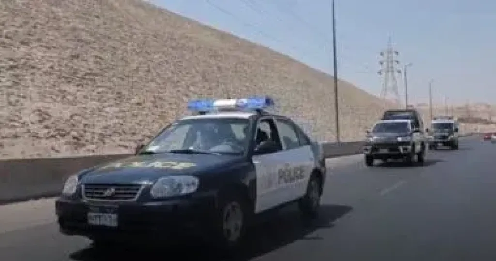 ضبط 3 أشخاص تعدوا على طالب بسلاح أبيض فى الجيزة