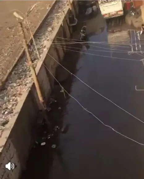 منطقة سيد تغرق في مياه الصرف الصحي بأسيوط