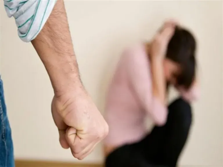 ”انهال عليها بالضرب حتى فارقت الحياة”.. زوج يقتل زوجته بالهرم