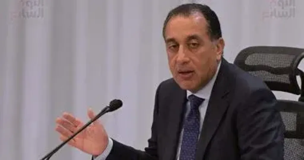 رئيس الوزراء يفتتح مشروعات بالمنطقة الاقتصادية لقناة السويس ”العين السخنة” غدا