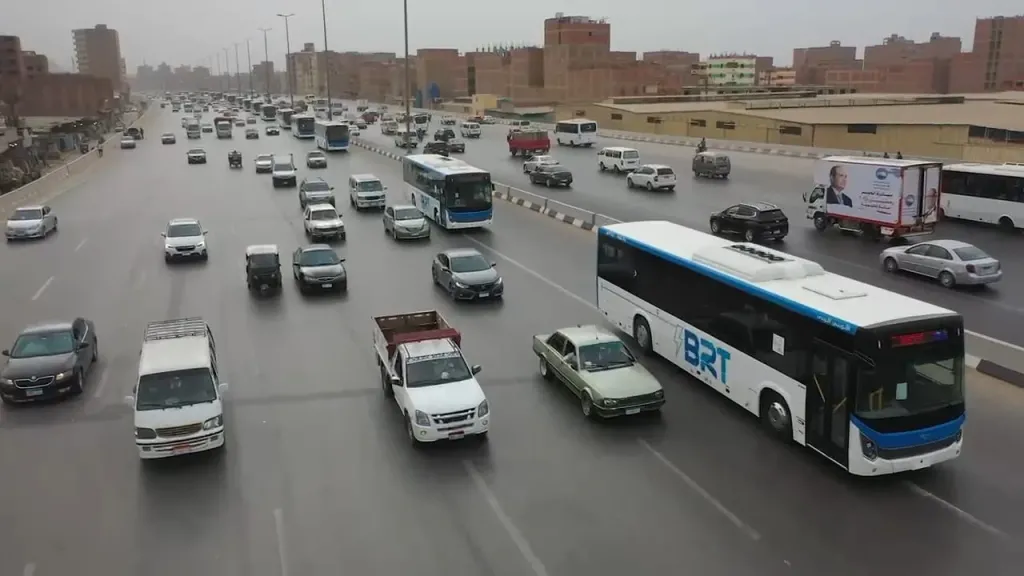 وزير الصناعة والنقل  يتفقد محطات  المرحلة الاولى من مشروع الأتوبيس الترددي BRT الممتدة من محطة أكاديمية الشرطه وحتى محطة الإسكندرية الزراعي