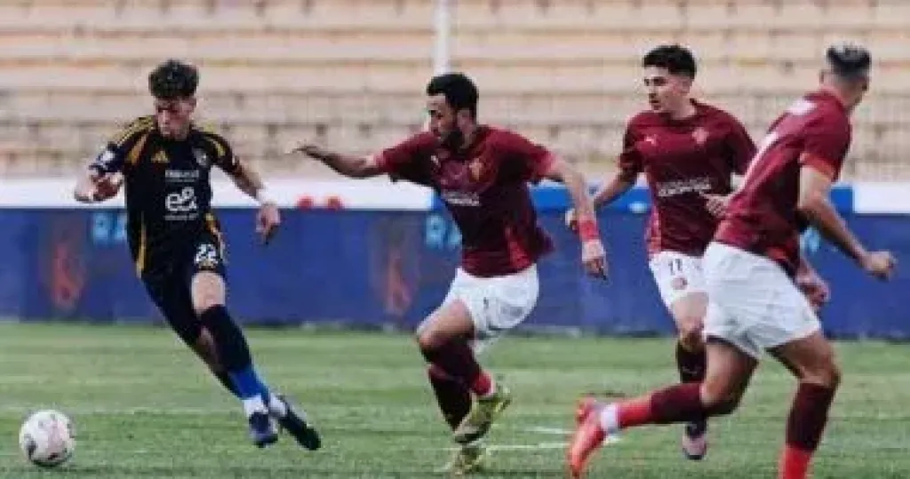 الأهلي يحافظ على قمة الدوري بفوز صعب أمام سيراميكا.. صور