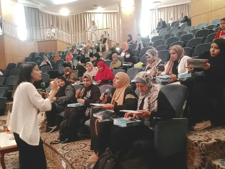 ”جرعة سعادة”.. تعاون إنساني بين منظمات ومبادرات شبابية لدعم أطفال مستشفى 57357