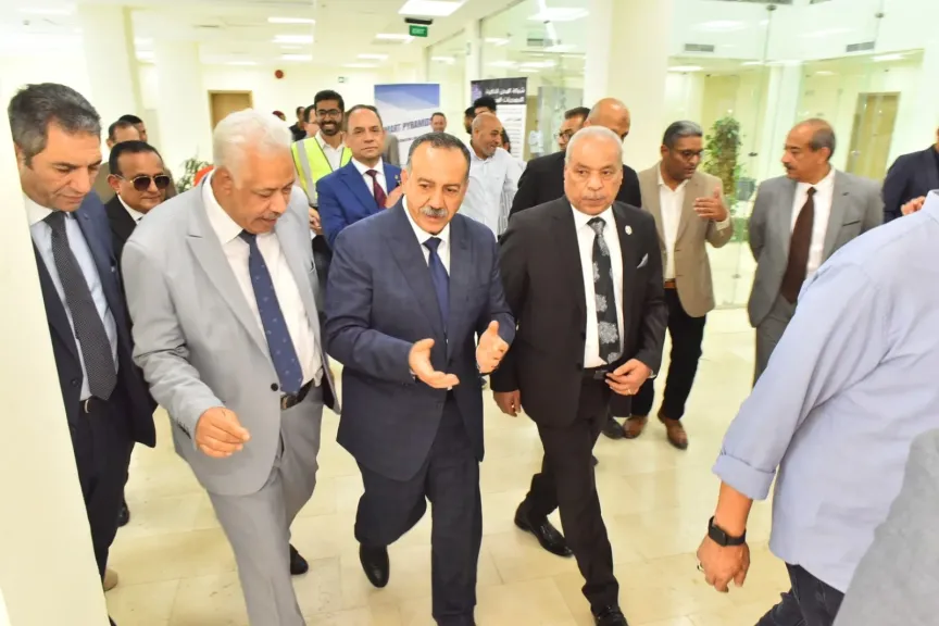 بحضور رئيس هيئة النيابة الإدارية محافظ أسيوط يشهد فعاليات البرامج التدريبية المتخصصة لتأهيل
