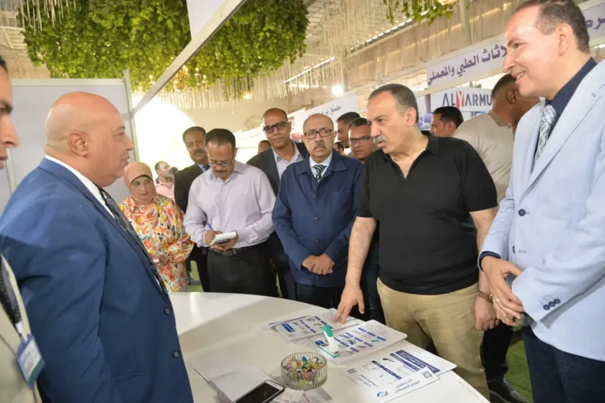 محافظ أسيوط يفتتح المعرض الطبي الأول ”إكسبوميد وسط الصعيد