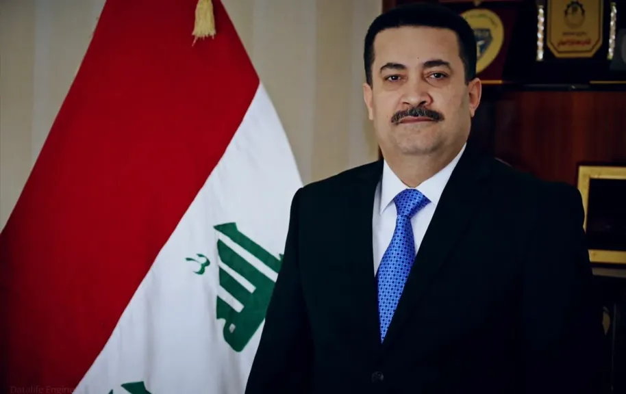 رئيس الوزراء العراقي يستقبل أبو الغيط في مقر انعقاد القمة العربية الـ34 في بغداد