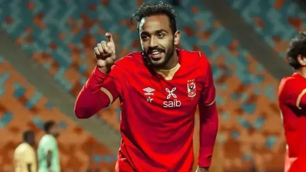 الأهلي يكشف حقيقة عودة محمد شريف ومحمود كهربا فى الصيف