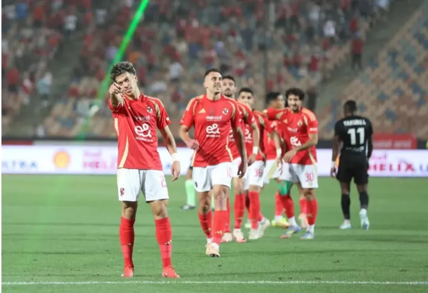 تعادل مثير بين الأهلي والبنك الأهلي 1-1 في الشوط الأول