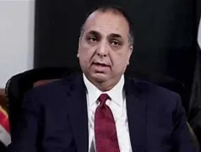دعبس يطالب بتشكيل لجنة لفحص أحكام العقود التجارية والاستثمارية ونشر قوائم مراكز التحكيم