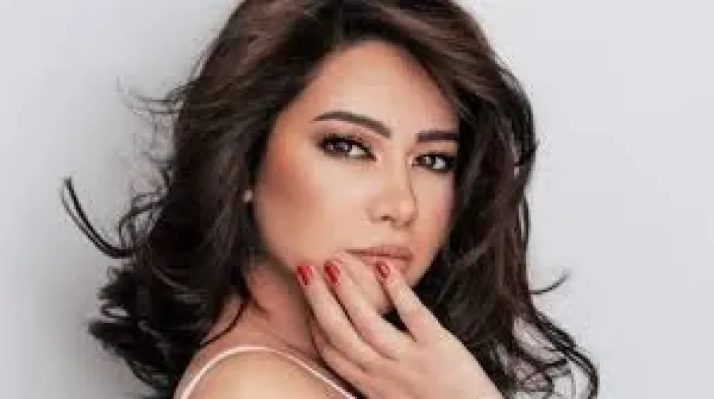 شيرين تتصدر اليوتيوب بأغنية ”بتمني أنساك” رغم حذفها