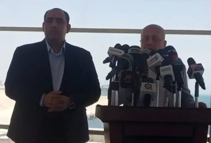 اللواء محمد خليل مدير الحفر فى ميناء السخنة يعادل حفر قناة السويس الجديدة