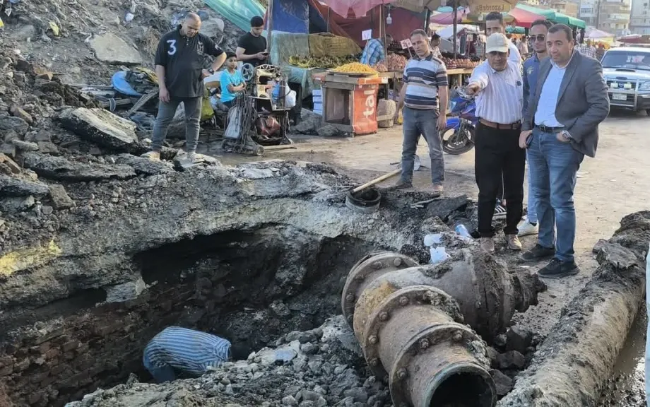 بطيشة يعيد الحياة لكفر الدوار باصلاح خط مياه الشرب المغذي للمدينة