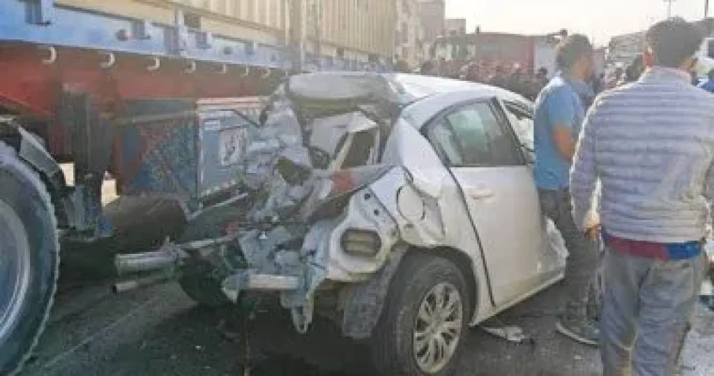 المعاينة: مصرع شخص وإصابة 15 فى تصادم 7 سيارات بدائرى البساتين.. صور