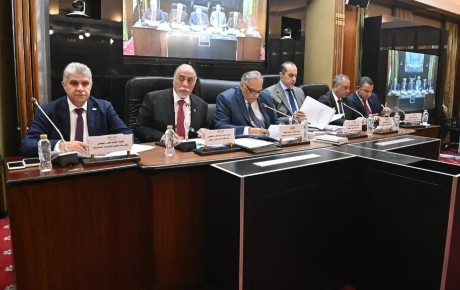 بدء اجتماع تشريعية النواب لمناقشة تعديل قانوني مجلس النواب، وتقسيم الدوائر الانتخابية لمجلس النواب