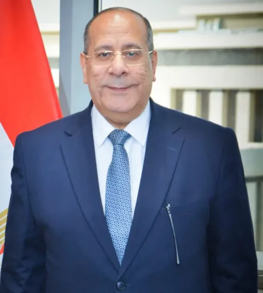 *الشركة القابضة للصناعات الغذائية: ضخ كميات كبيرة من اللحوم والدواجن بأسعار مخفضة  بالمجمعات الاستهلاكية استعداداً لعيد الأضحى