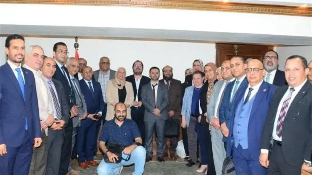 جامعة أسيوط تشارك في ورشة عمل ”الحوار العلمي الروسي