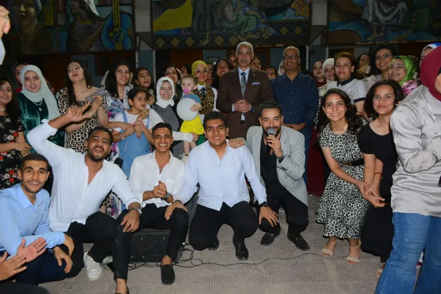 كلية التربية النوعية بجامعة أسيوط ينظمون حفلاً موسيقيًا