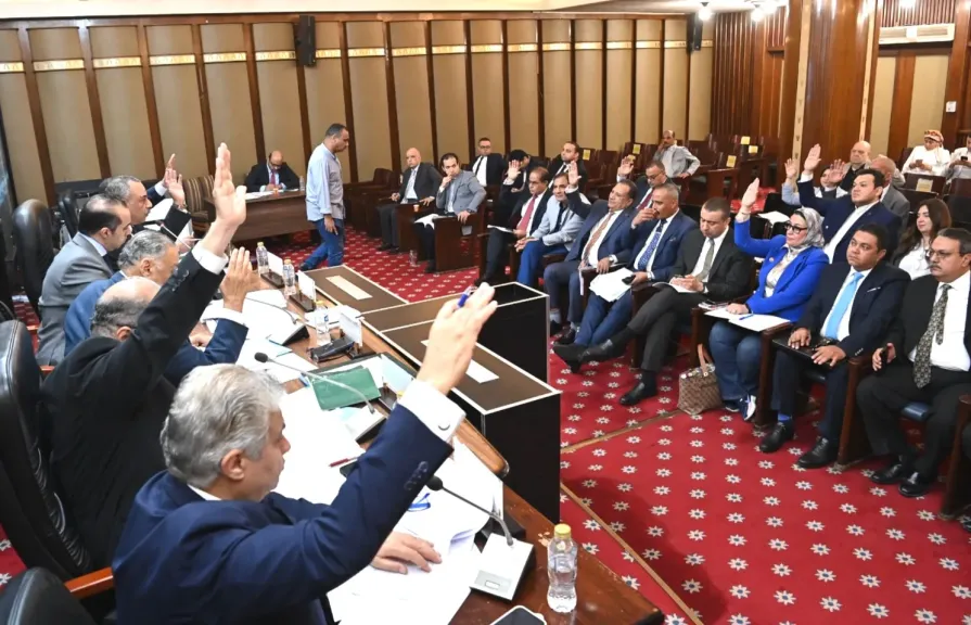 تشريعية النواب توافق نهائيا على تعديل قانوني مجلس النواب، وتقسيم الدوائر الانتخابية لمجلس النواب