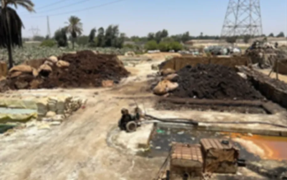 بداخله 200 طن.. ضبط مالك مصنع لإنتاج الأسمدة المغشوشة بالقليوبية