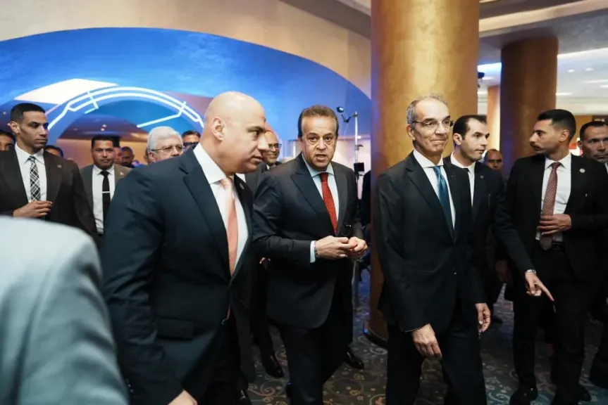 وزير الاتصالات ووزراء الصحة والتعليم العالي والتموين والعمل والتربية والتعليم يشاركون في افتتاح النسخة الرابعة من مؤتمر ومعرض CAISEC25