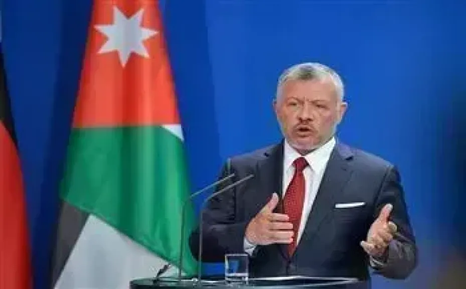 عاهل الأردن في عيد الاستقلال: ”مستمرون معا في نهضة وطننا بالعمل والتفاني”