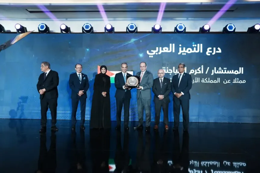 CAISEC يمنح درع التميز  لـ 6 دول عربية