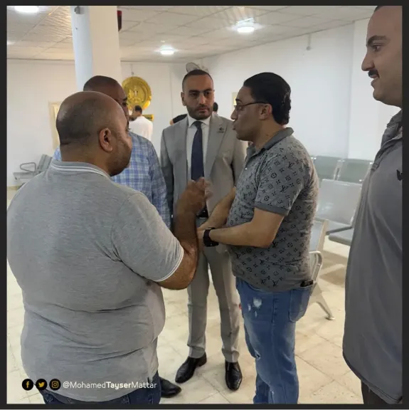 بدء توافد المواطنين على مكتب الشهر العقاري والتوثيق بمركز شباب دار السلام