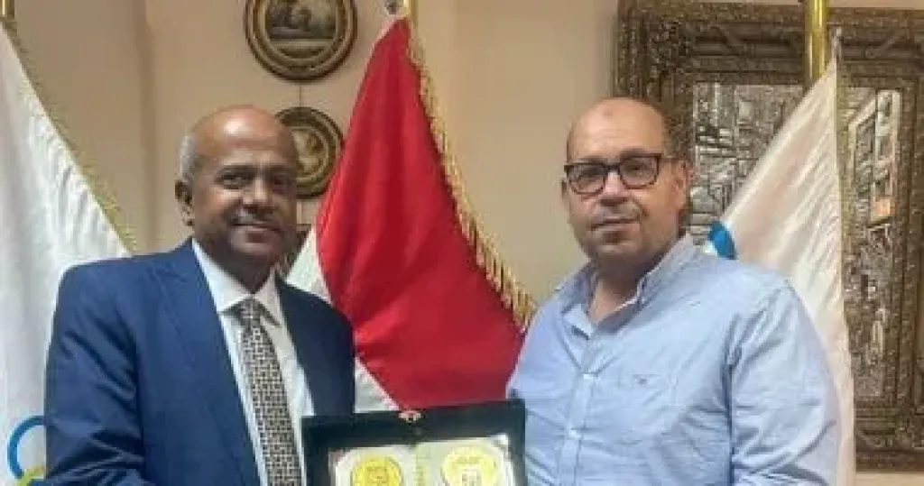 ياسر إدريس رئيس اللجنة الأولمبية المصرية