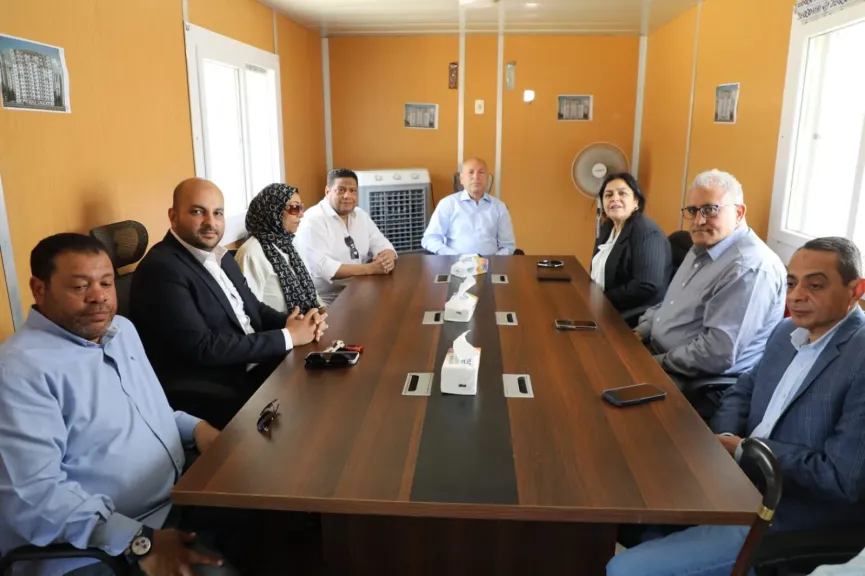محافظ القاهرة وجولة تفقدية للاطلاع على الأعمال الجارية بتطوير مدينة الامل الجديدة بعزبة الهجانة سابقا