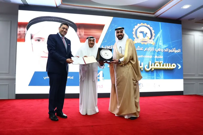 المنجزين العرب تحتفي برائد العمل الخيري إبراهيم البغلي في تكريم استثنائي