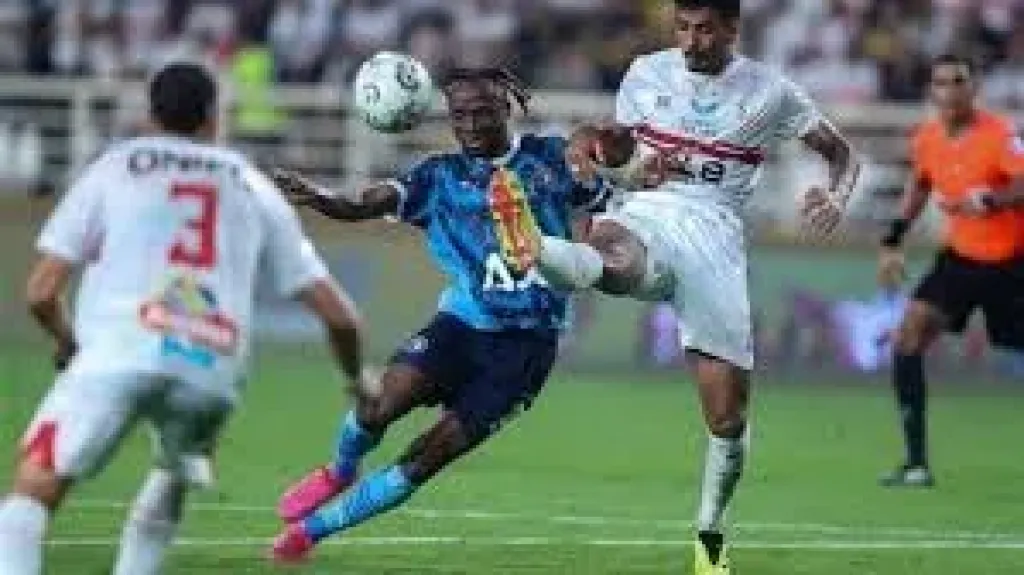 محاولات من الزمالك مع اتحاد الكرة لتأجيل مباراة بيراميدز في نهائي كأس مصر