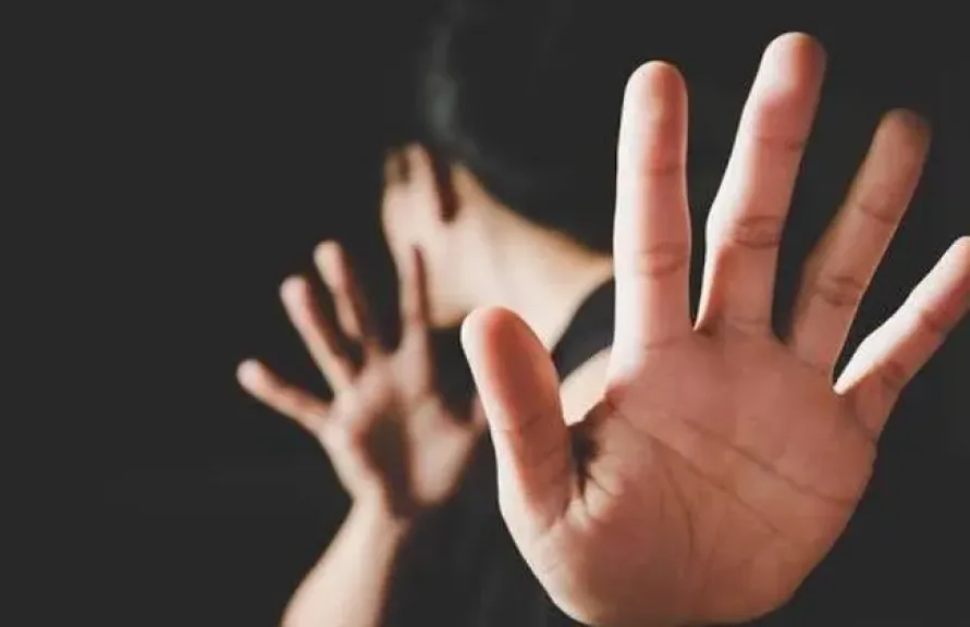 القبض على فرد أمن إداري بمستشفى للتحرش بطالبة أجنبية في مصر القديمة