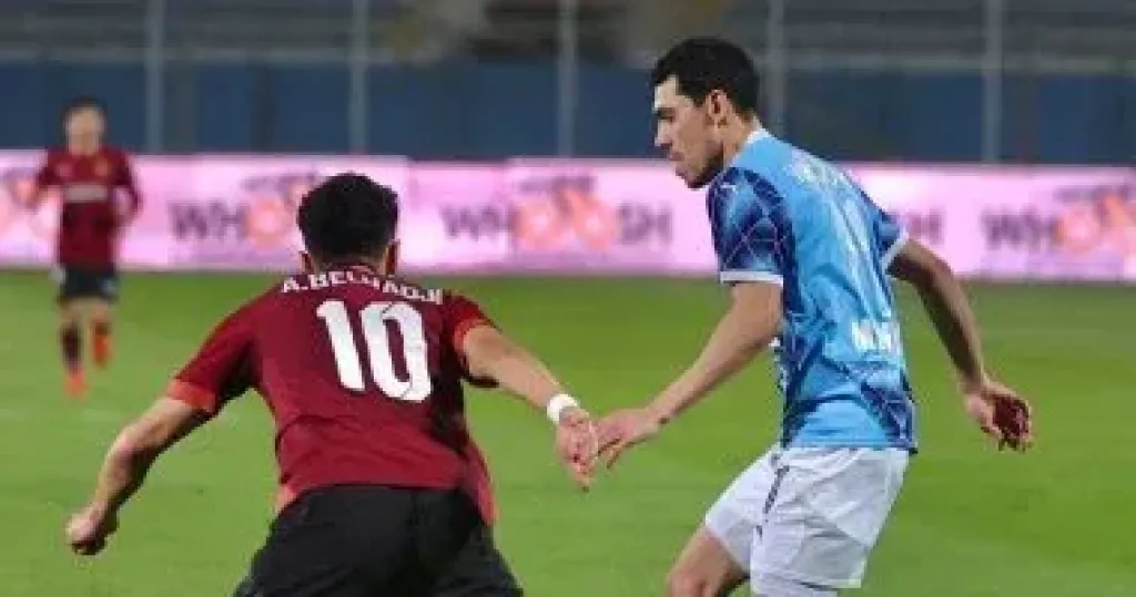 طرد محمد حمدى لاعب بيراميدز أمام سيراميكا