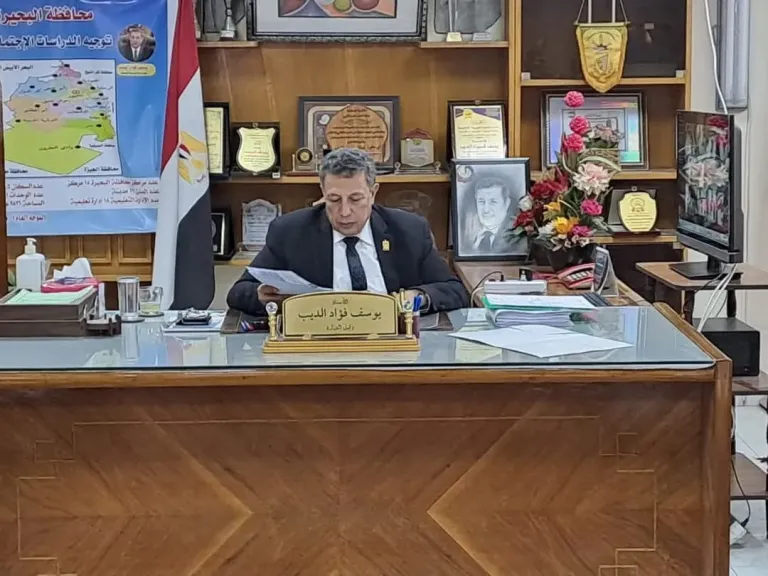١٢٤١٧٦ طالب وطالبة بالإعدادية العامة يؤدون إمتحاناتهم أمام ٥٧٤ لجنة بنطاق ١٨ إدارة تعليمية بالبحيرة