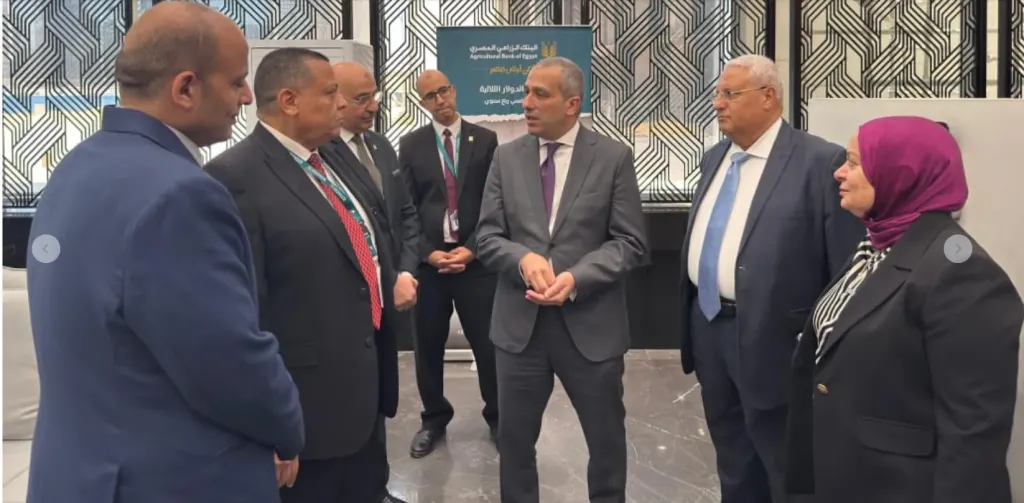 رئيس البنك الزراعي المصري يتفقد الأعمال النهائية بمقر البنك بالعاصمة الإدارية تمهيداً لافتتاحه قريباً ( صور )