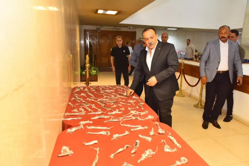 محافظ أسيوط: نجحنا في إعادة تأهيل 1600 آلة جراحية وتوفير ملايين الجنيهات