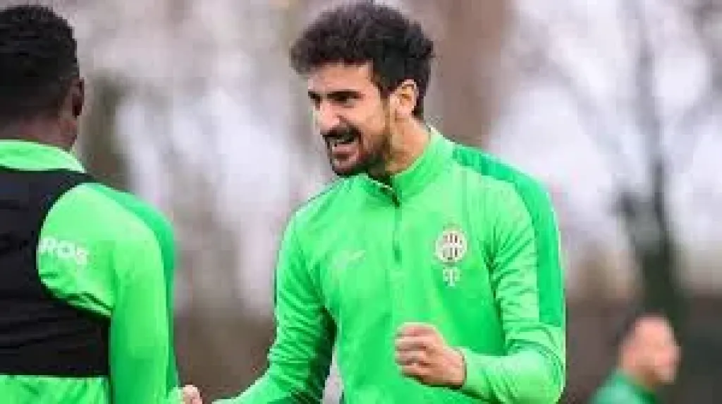 الأهلي يستعد للإعلان عن صفقتي تريزيجيه وبن رمضان