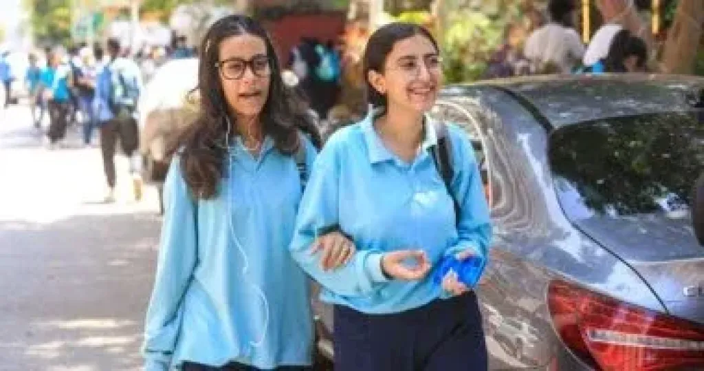 تداول أسئلة امتحان العربى للشهادة الإعدادية بالجيزة السبت، 31 مايو 2025 10:01 ص