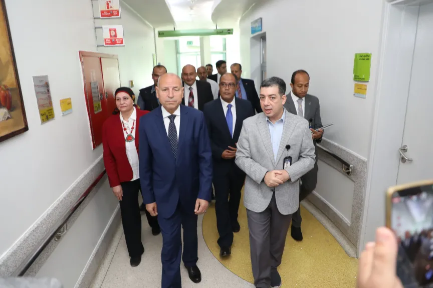 محافظ القاهرة يؤكد على استعداد كافة الأجهزة التنفيذية لتقديم الدعم لمستشفى٥٧٣٥٧