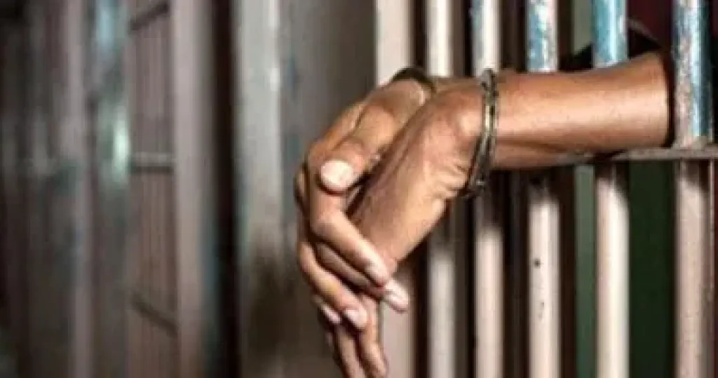 السجن 3 سنوات لعامل بتهمة الشروع فى قتل شخص بسوهاج