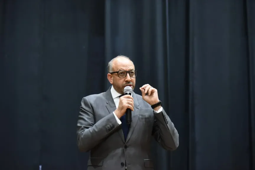 احتفالية مدارس الحسام ..الدكتور حسام المندوه يعبر عن اعتزازه بجهود الكادر التعليمى واداء الطلاب المميز