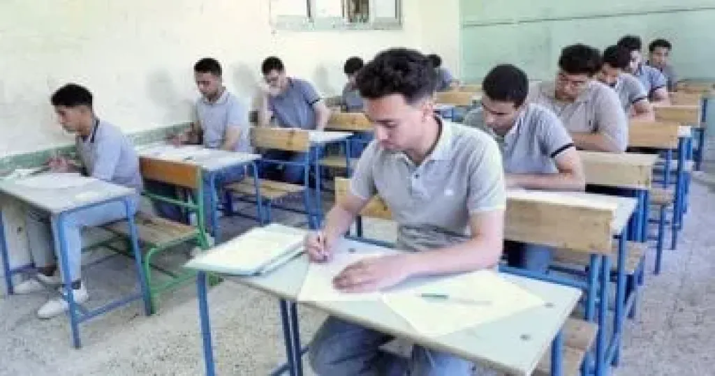 صفحات الغش تنشر أسئلة امتحان الدبلومات الفنية
