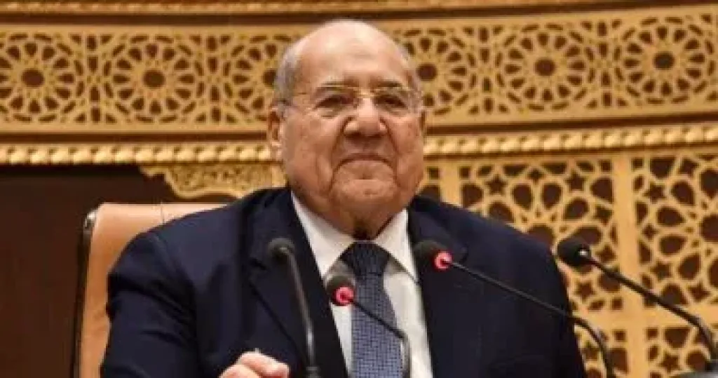 مُطالبات نيابية تحت قبة الشيوخ للحكومة بإعادة النظر فى ضريبة العقارات على المصانع